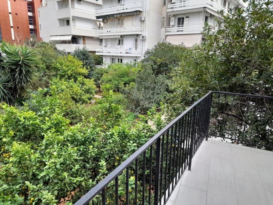 Apartamento Wavesland Of Glifada Atenas Exterior foto