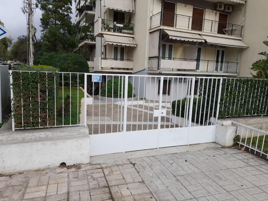 Apartamento Wavesland Of Glifada Atenas Exterior foto